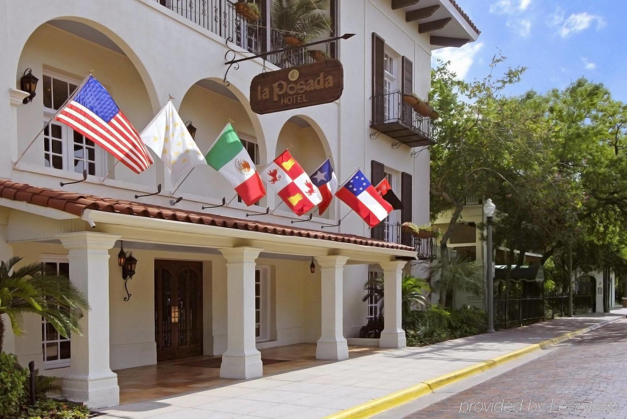 La Posada Hotel Laredo Exterior photo
