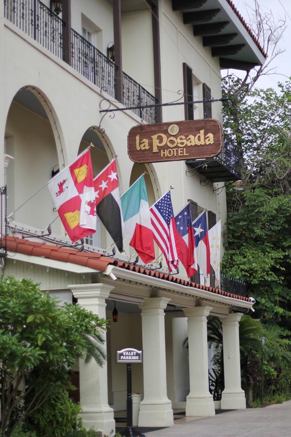 La Posada Hotel Laredo Exterior photo